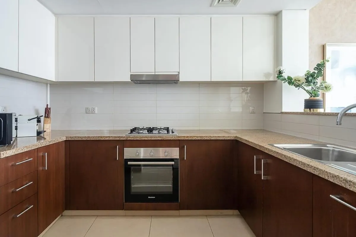 Burj Vista - Tower 2 Apartment Dubai 0*,  United Arab Emirates